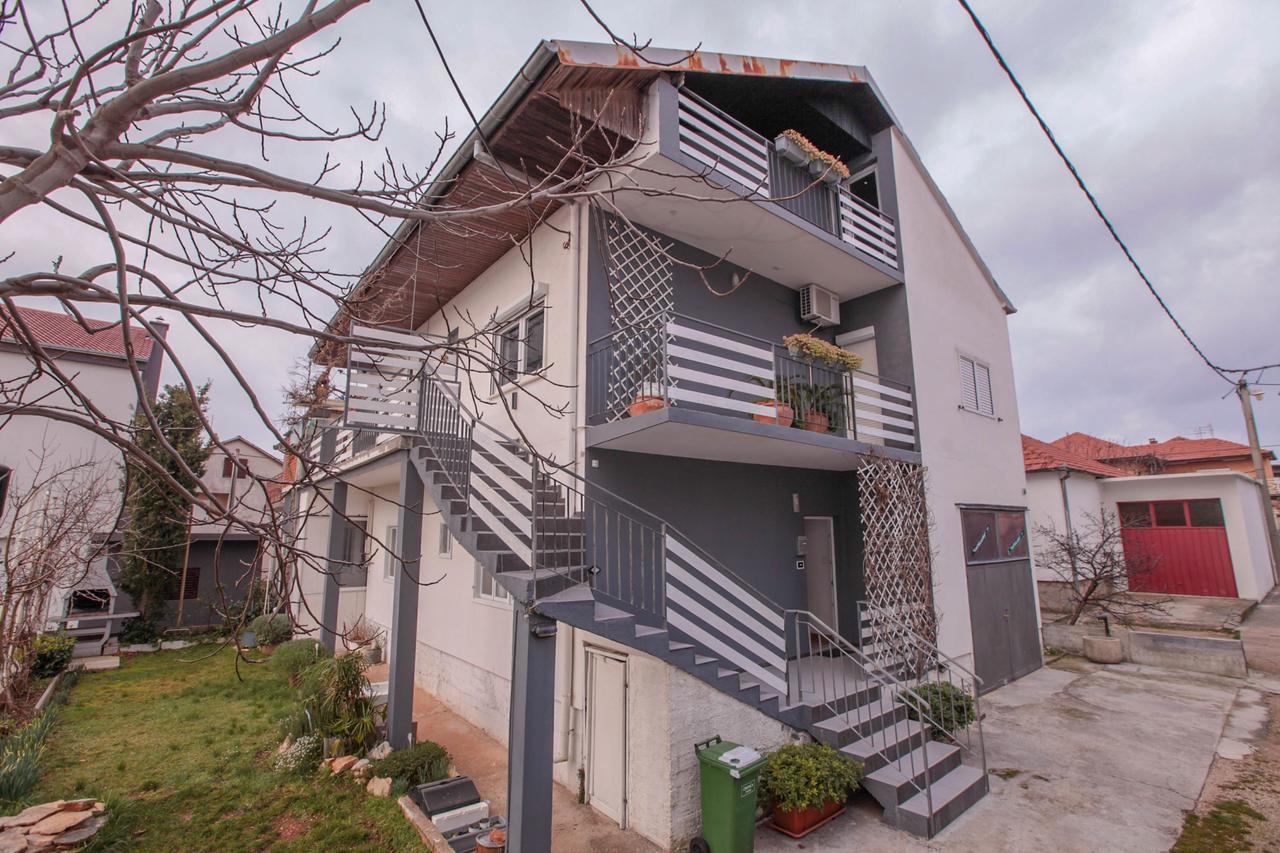 Apartment Sandra Задар Екстериор снимка
